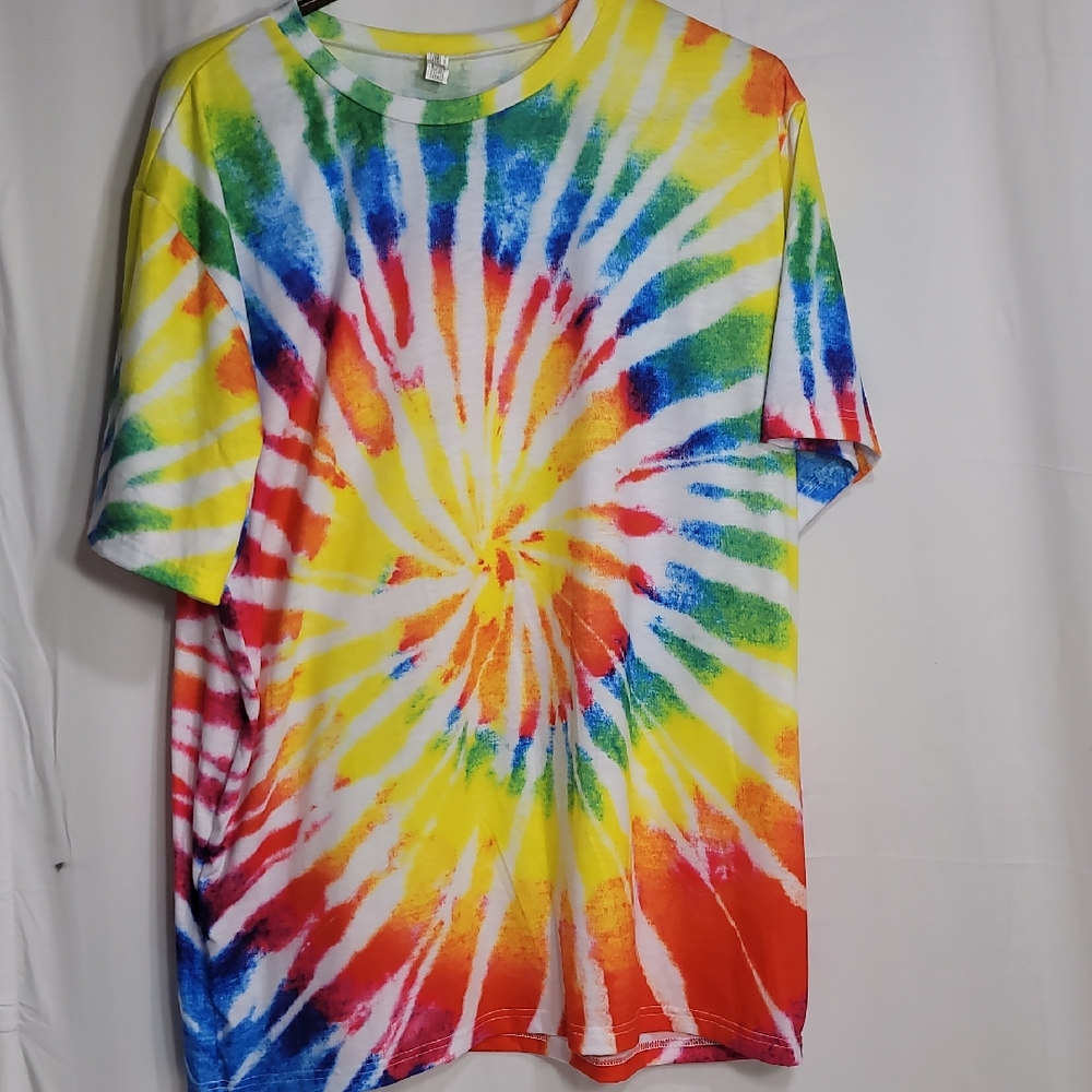 Red and Yellow Relaxed Short Sleeve Tee